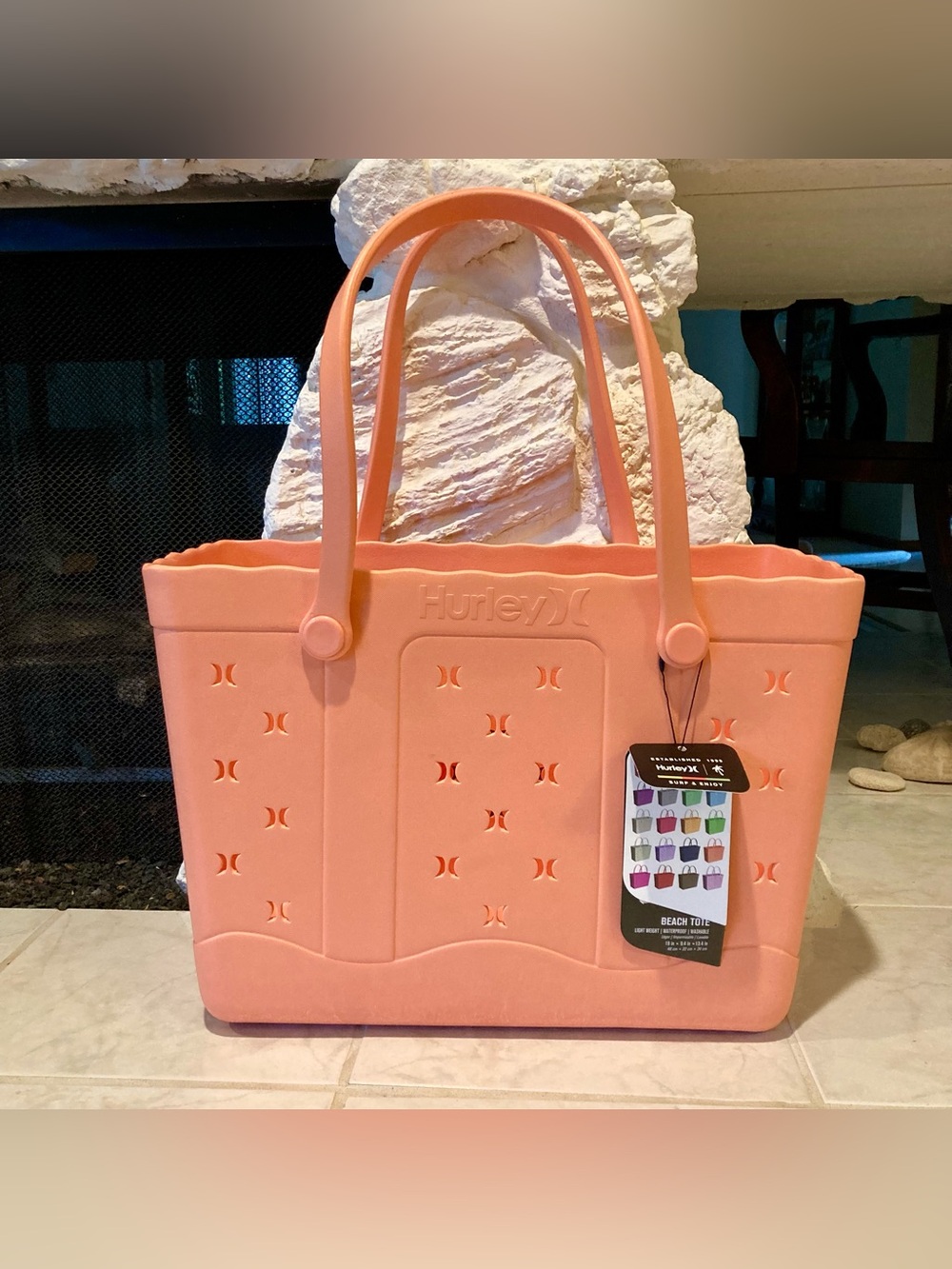 Hurley 19" Large Beach Tote Bag in peach/coral